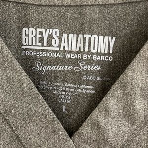 Grey’s anatomy scrub top